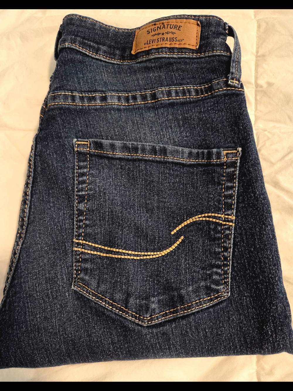 Levi Straus Modern Slim Womens Signature Women's Dark Blue Denim Jeans